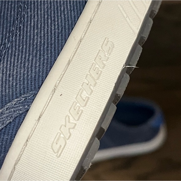 Boy’s Skechers Memory Foam Gel-Infusion Direct Pulse Jump Shift Canvas Sneakers - Picture 7 of 12